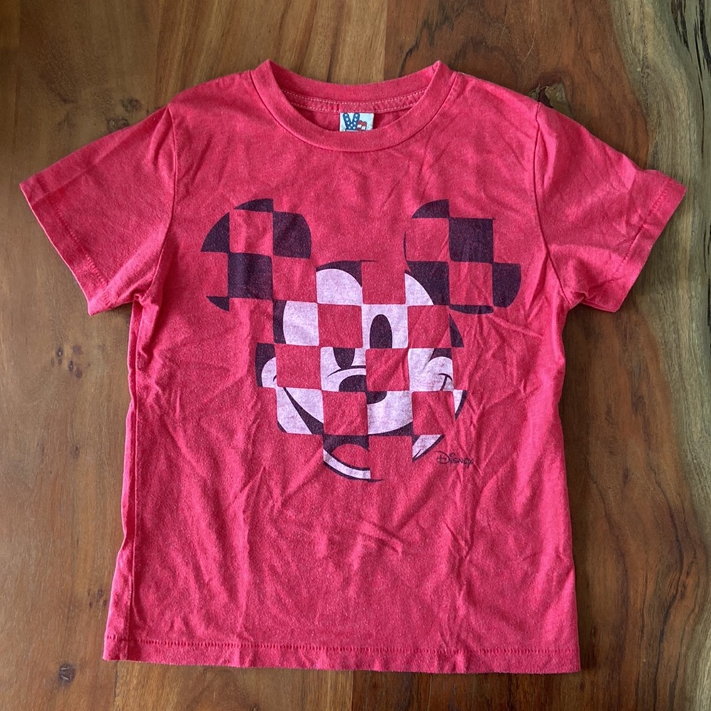 Junk food brand Mickey Mouse Disney graphic tee kids 4T runs big red black white